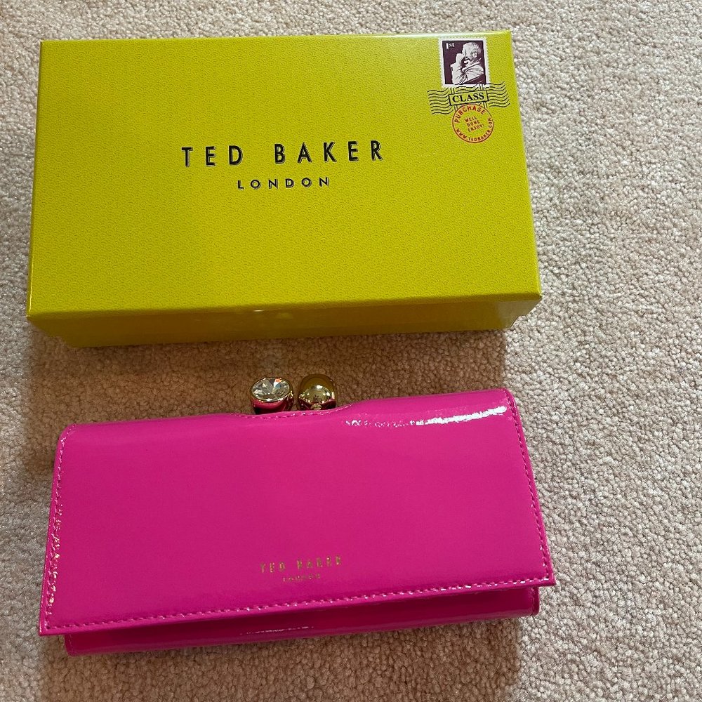 Matinee purse / slash  wallet/clutch Ted Baker brand new never used -gorgeous-